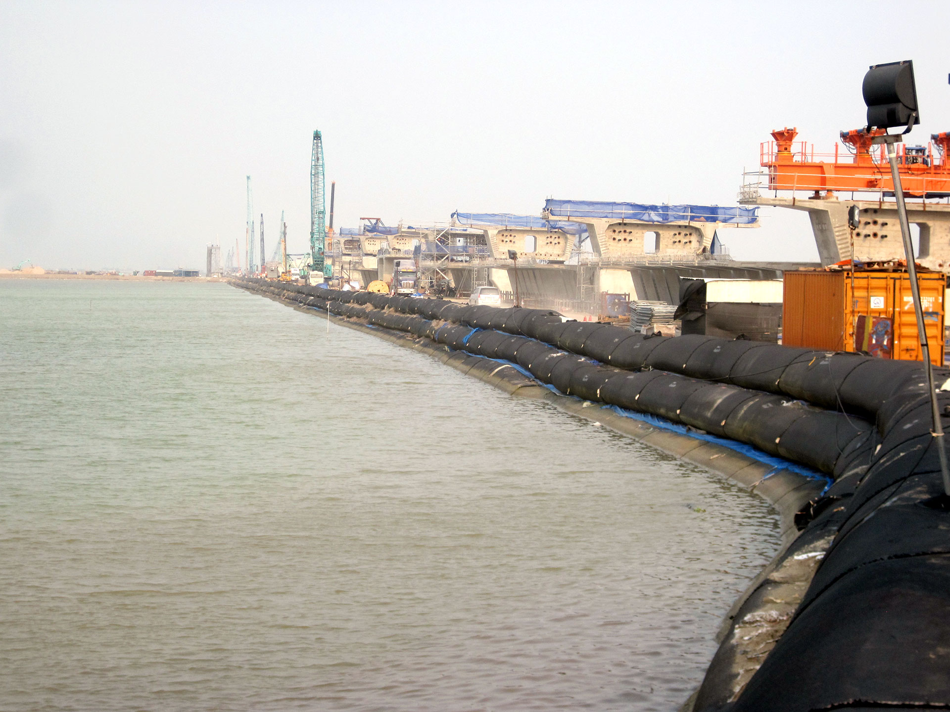 Bunds Bunds are constructed to create stability of existing subsoils